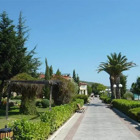 Villa Romana Elenite Apartments شقة